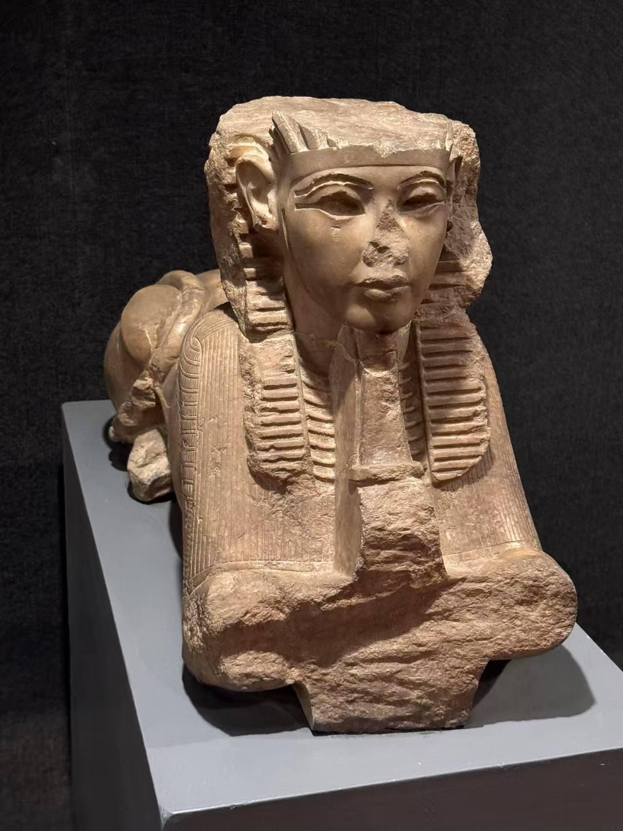 Sphinx Presenting Offerings