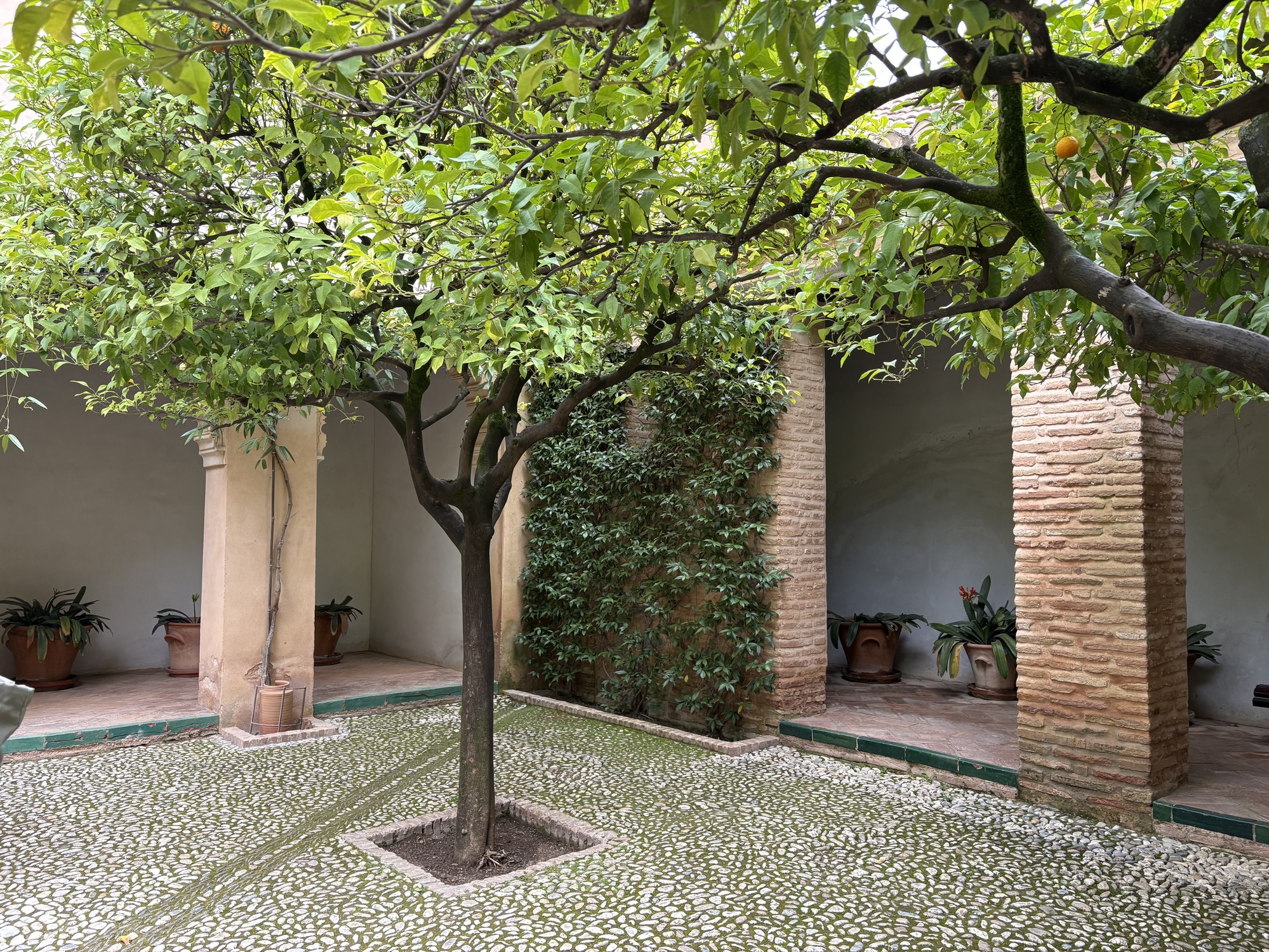 Patio del Descabalgamiento