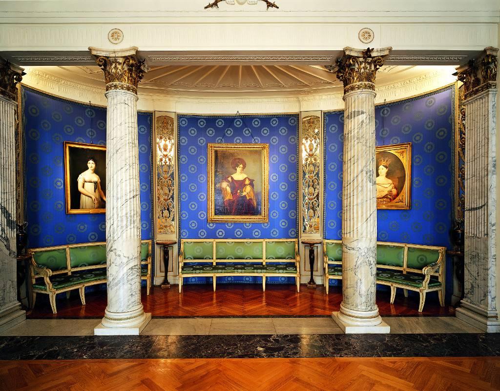 Third Exhibition Hall: The Hemicycle, Early 19th Century Bel Canto