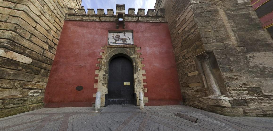 Welcome Area and the Lion Courtyard