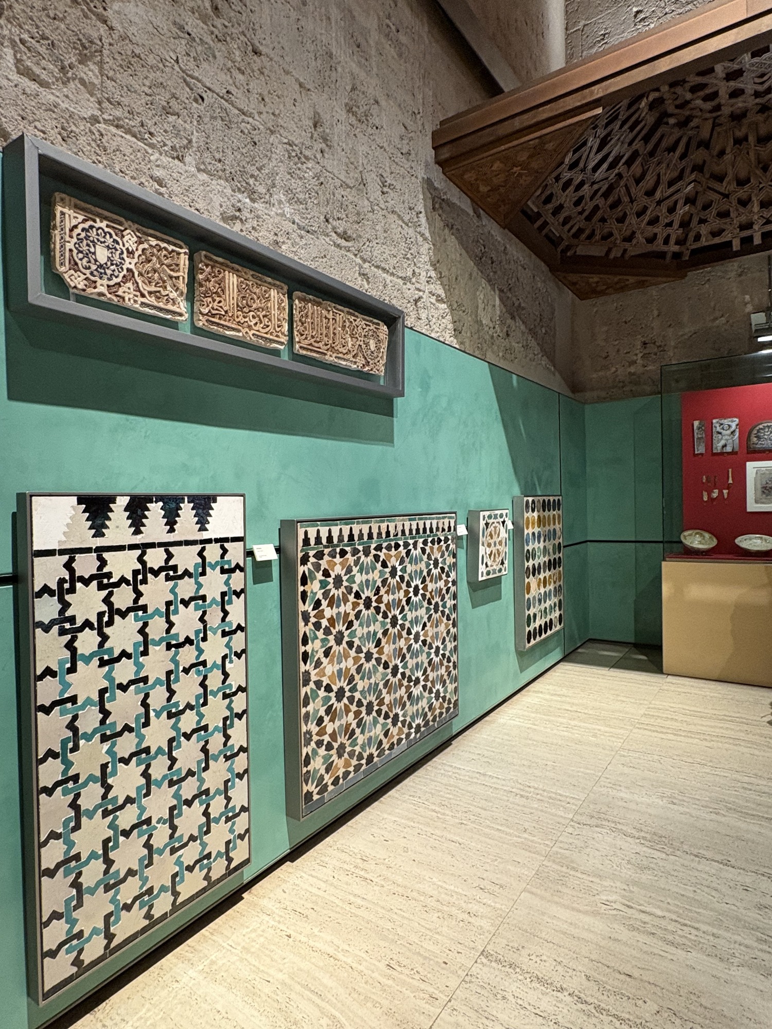 Gallery VII: Nasrid Period - The Splendor of Roda Ceramics 1