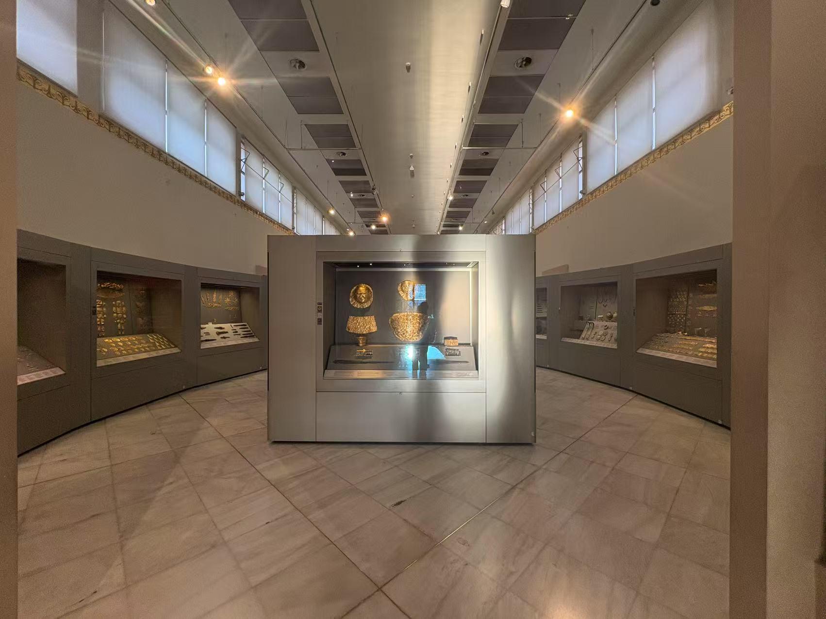 Hall 04 - The Mycenaean Civilization