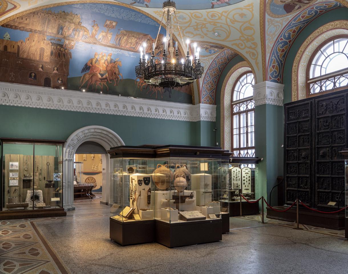 Hall 9 - Cities of Kievan Rus' (11th to Early 13th Century)