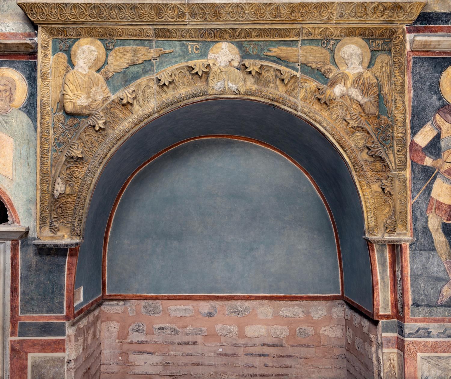 The Burial Niche of Theodoros Metokhites