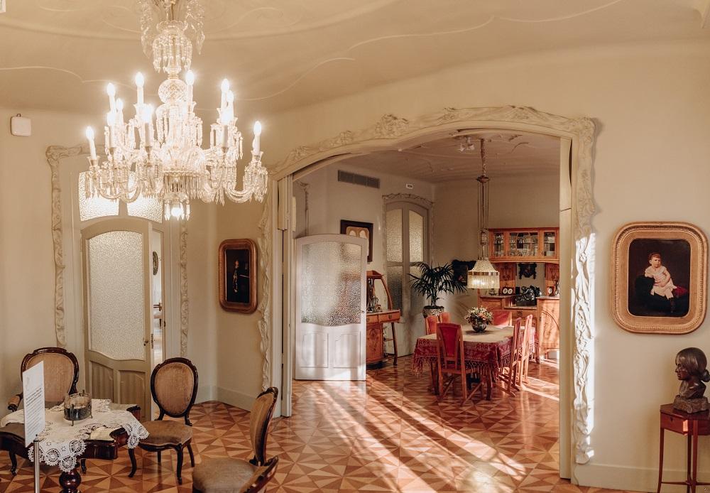 The Tenants' Apartment