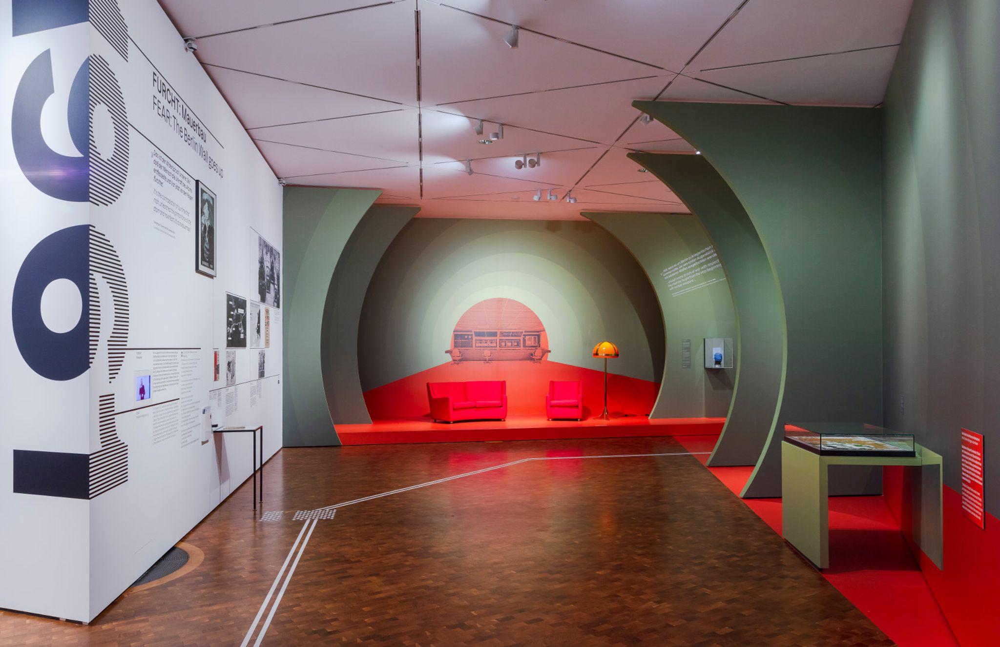 1961 – Korku: Berlin Duvarı'nın İnşası