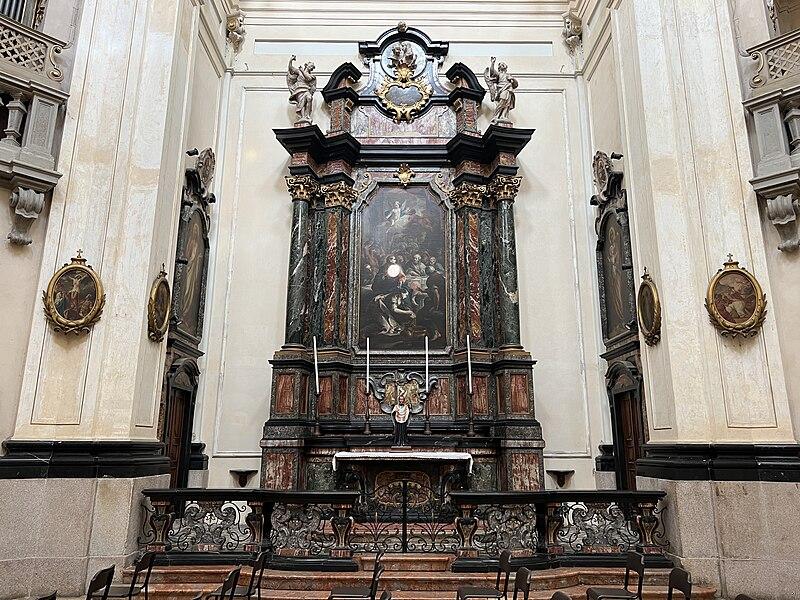 Chapel of 'Colonna' (right side)