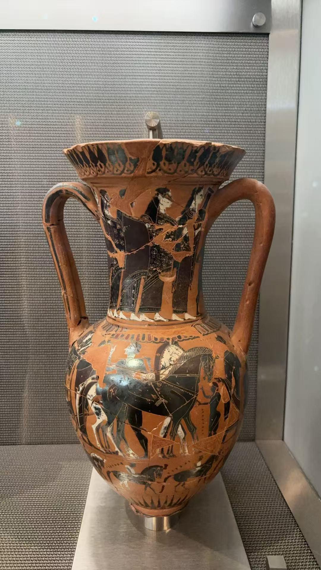 Wedding Loutrophoria: Wedding Procession in a Chariot