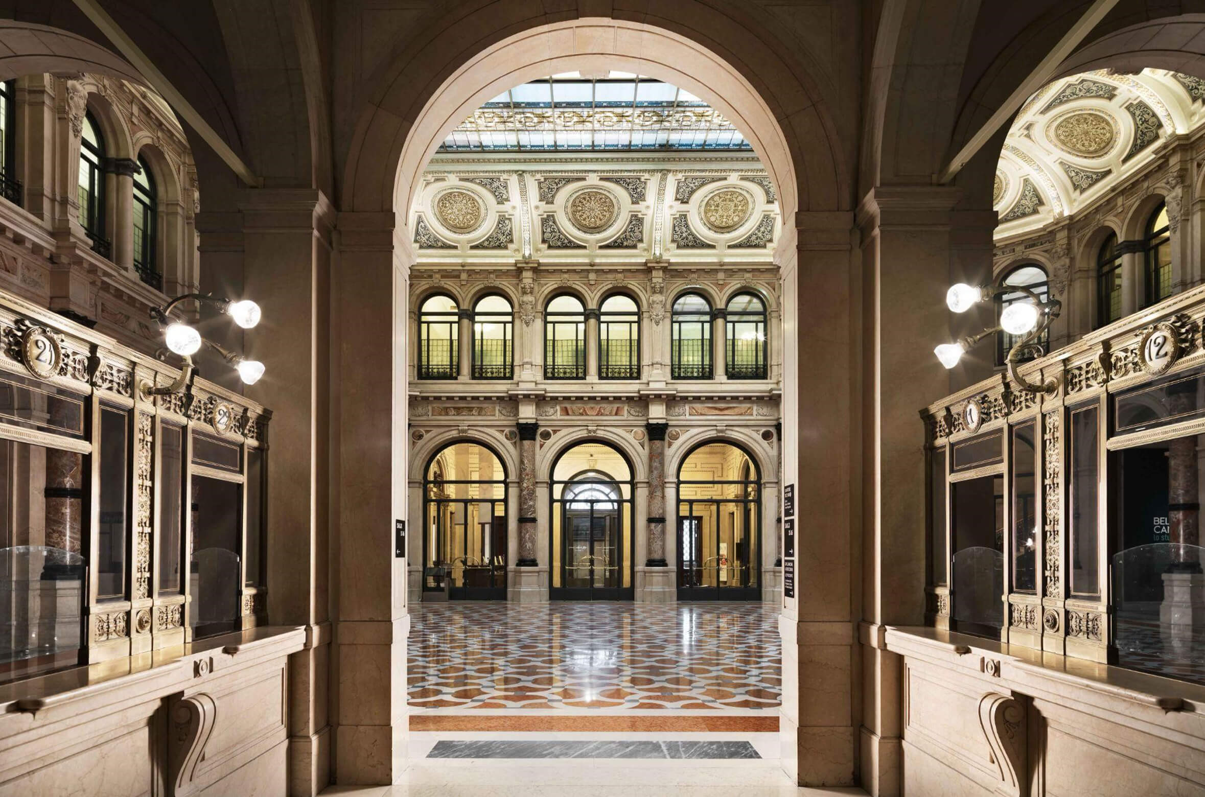 Italian Art Gallery - Milan