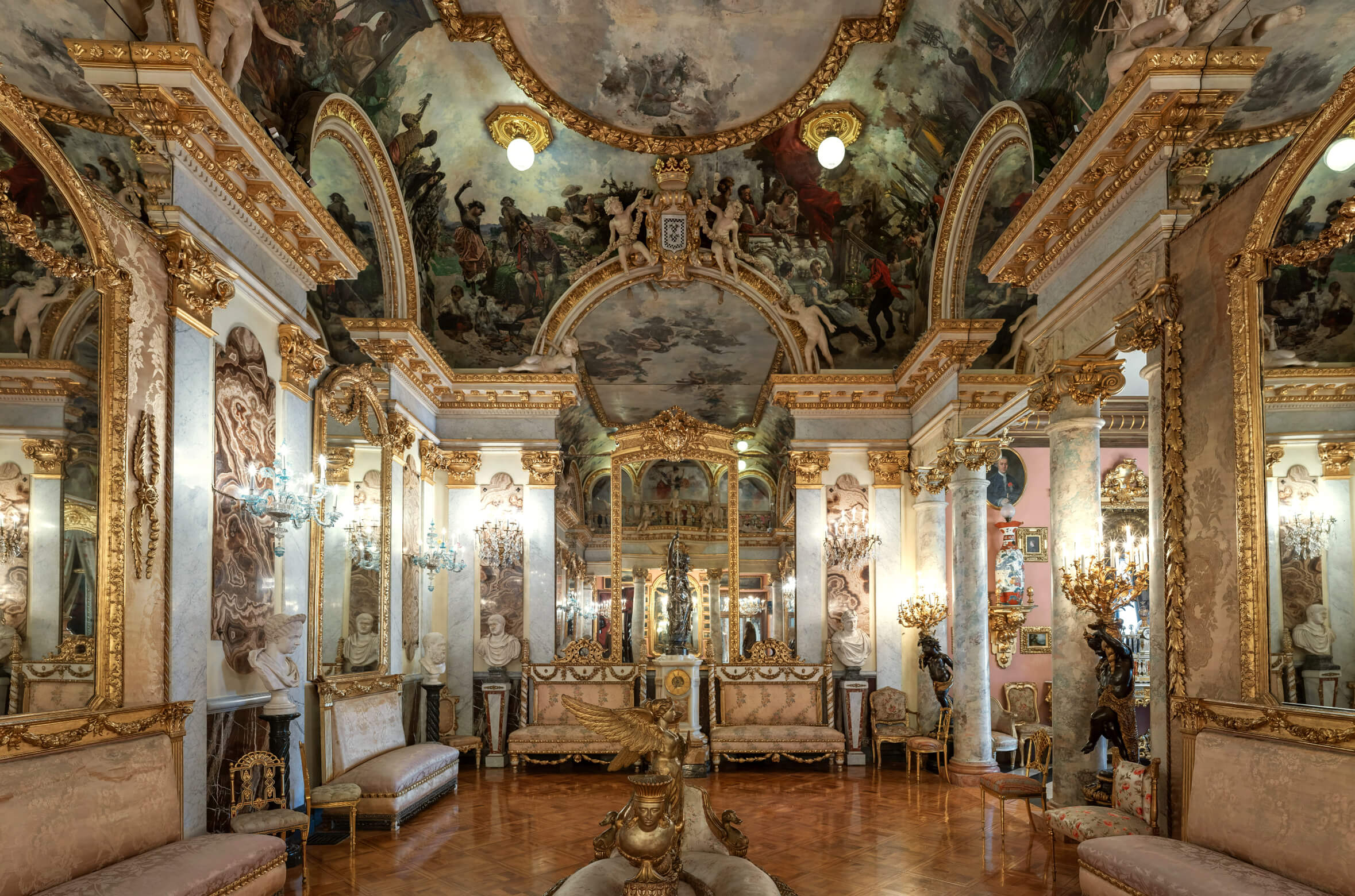 The Célarèlb Museum